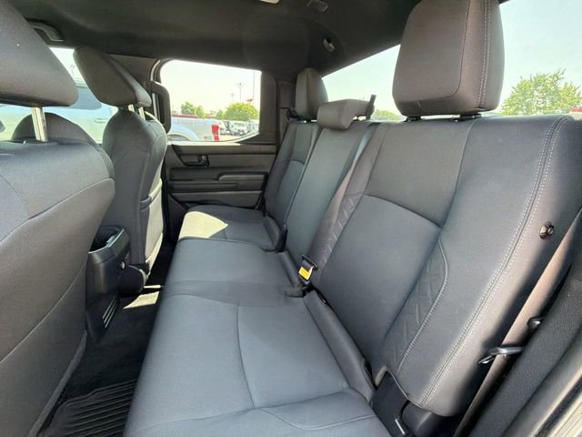 Used 2025 Toyota Tacoma SR5 AWD/4WD image 23