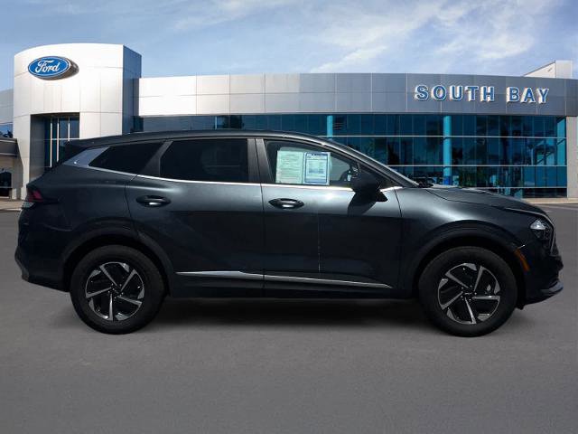 Used 2023 Kia Sportage LX AWD/4WD image 6