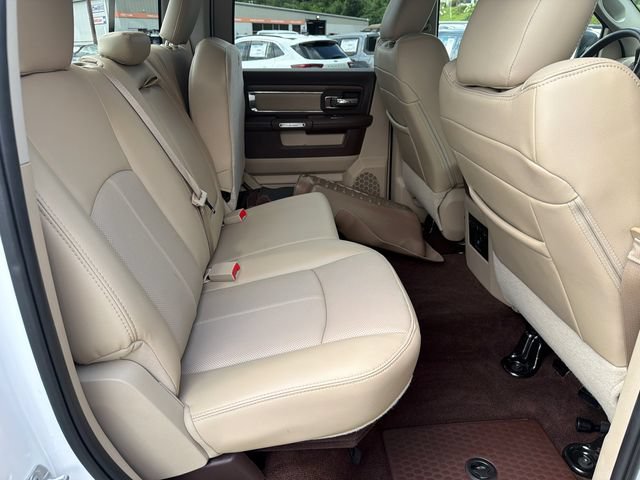 Used 2018 RAM 1500 Laramie w/ Convenience Group AWD/4WD image 17