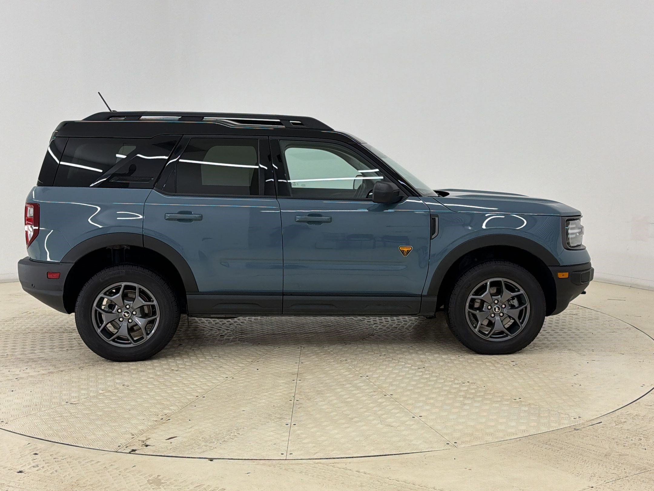 Certified 2022 Ford Bronco Sport Badlands w/ Premium Package AWD/4WD image 8