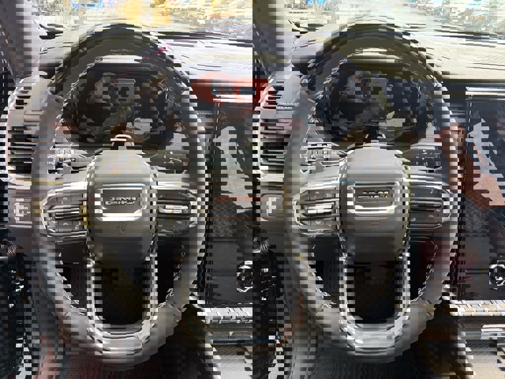 Used 2026 GMC Acadia Denali w/ Super Cruise Package image 22