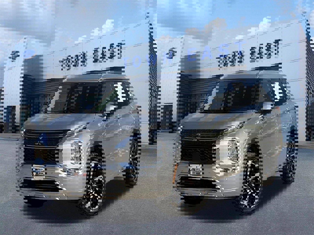 Used 2022 Mitsubishi Outlander SEL