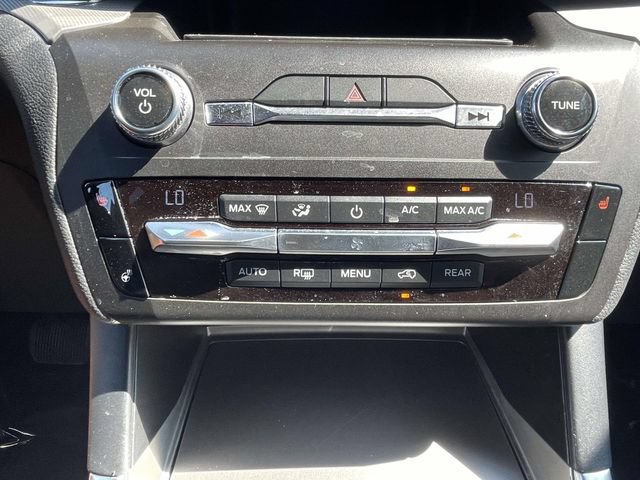 Certified 2020 Ford Explorer XLT w/ Equipment Group 202A AWD/4WD image 21