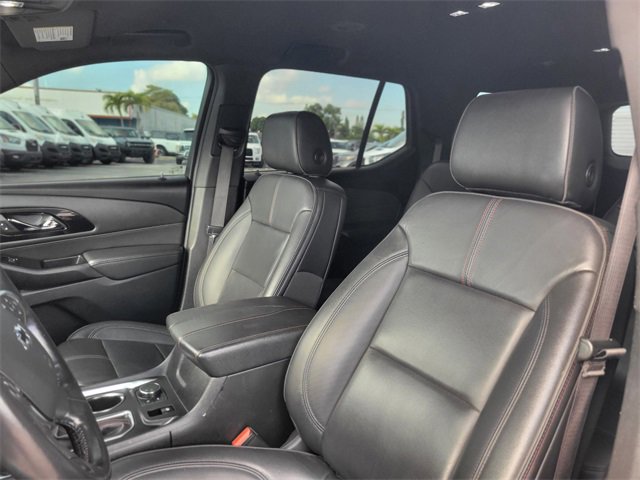 Used 2022 Chevrolet Traverse RS image 8