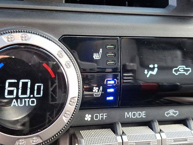 Used 2024 Toyota Tacoma TRD Pro AWD/4WD image 24