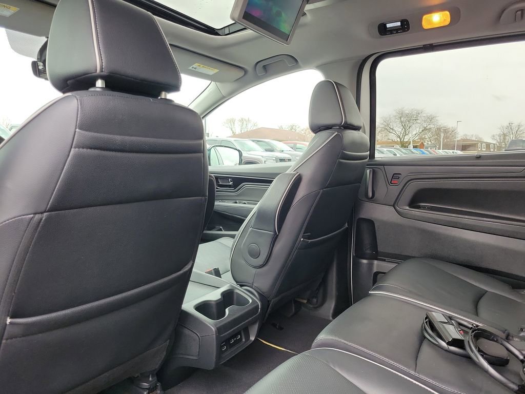 Used 2022 Honda Odyssey Elite image 16