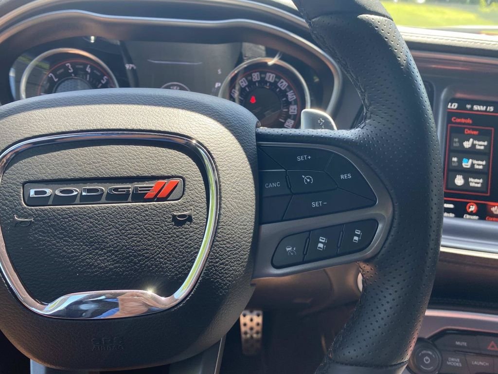 Used 2022 Dodge Challenger R/T Scat Pack RWD image 34