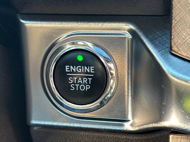 Certified 2023 Ford F150 King Ranch w/ Equipment Group 601A High AWD/4WD image 38