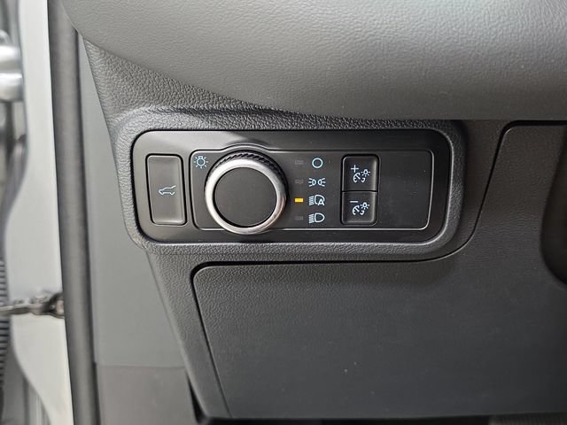 Certified 2025 Ford Explorer Active AWD/4WD image 26