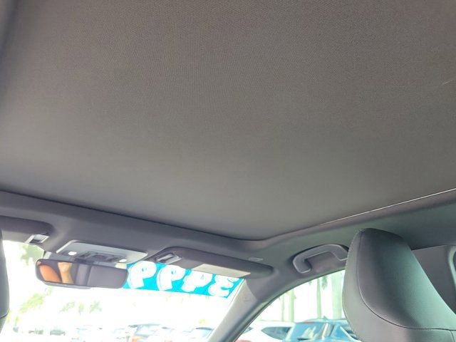 Used 2025 Toyota Camry XSE FWD image 22