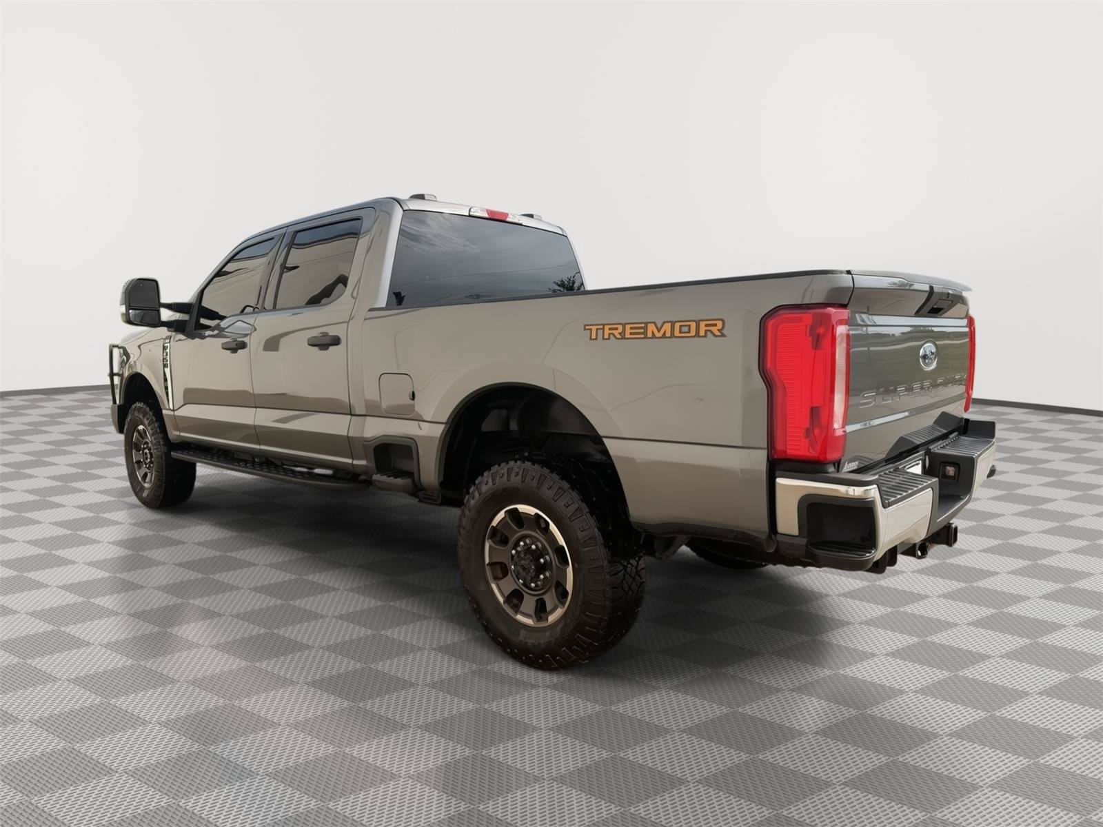 Certified 2024 Ford F350 XLT w/ Tremor Off-Road Package AWD/4WD image 7