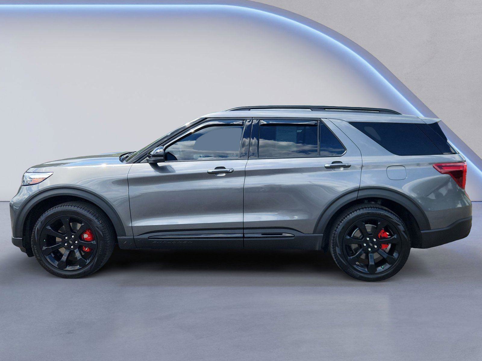Certified 2023 Ford Explorer ST w/ Equipment Group 401A AWD/4WD image 6