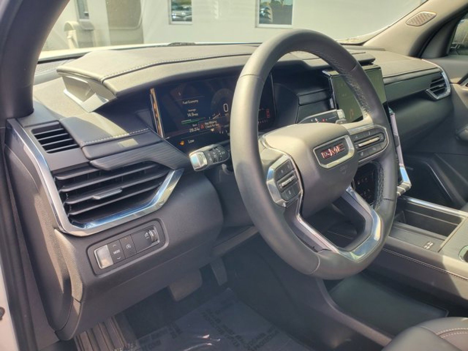 Used 2025 GMC Acadia Elevation w/ Elevation Premium Package image 10