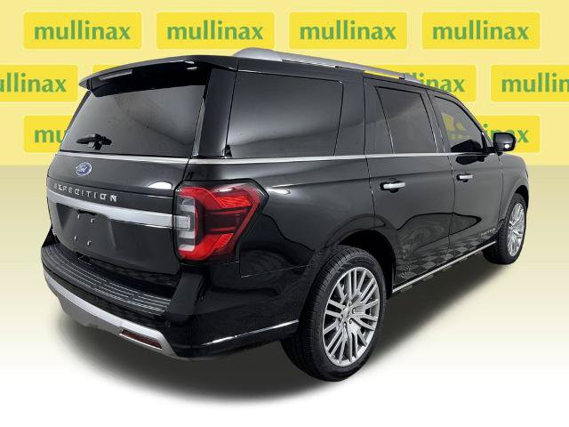 Certified 2022 Ford Expedition Platinum RWD image 4
