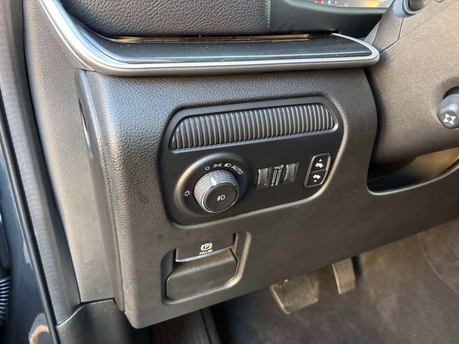 Used 2022 Jeep Wagoneer Series I image 17