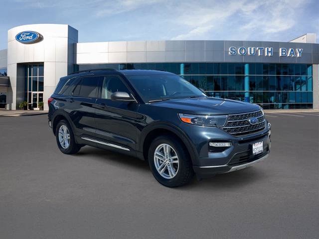 Certified 2023 Ford Explorer XLT w/ Equipment Group 202A RWD image 7