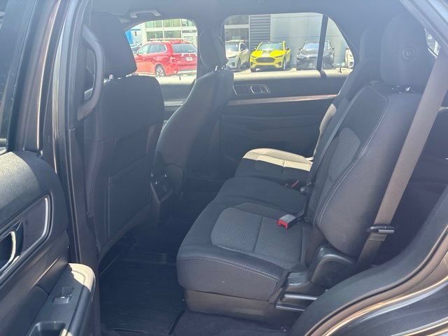 Certified 2019 Ford Explorer XLT AWD/4WD image 12