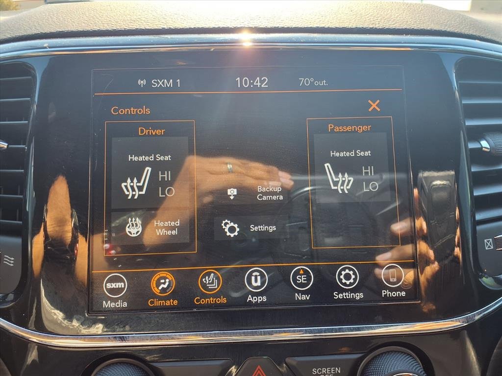 Used 2021 Jeep Grand Cherokee Laredo X image 7