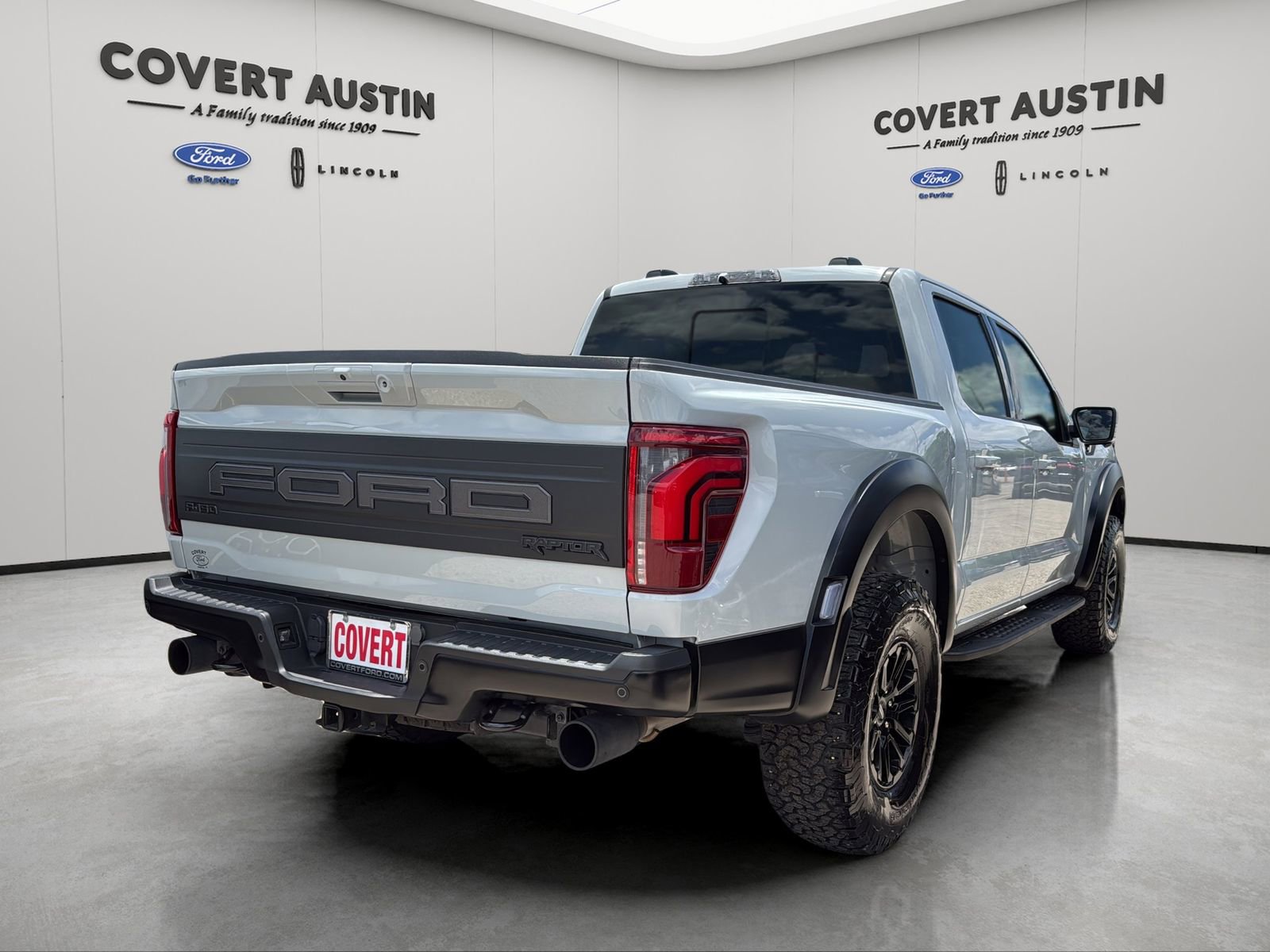 Certified 2024 Ford F150 Raptor AWD/4WD image 5