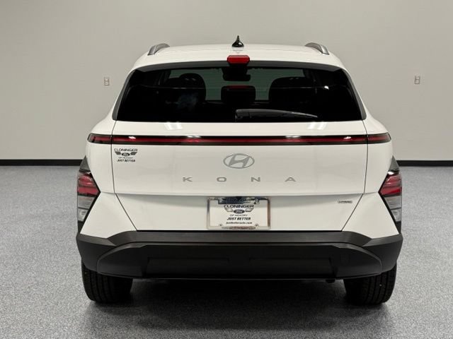 Used 2024 Hyundai Kona SEL AWD/4WD image 10