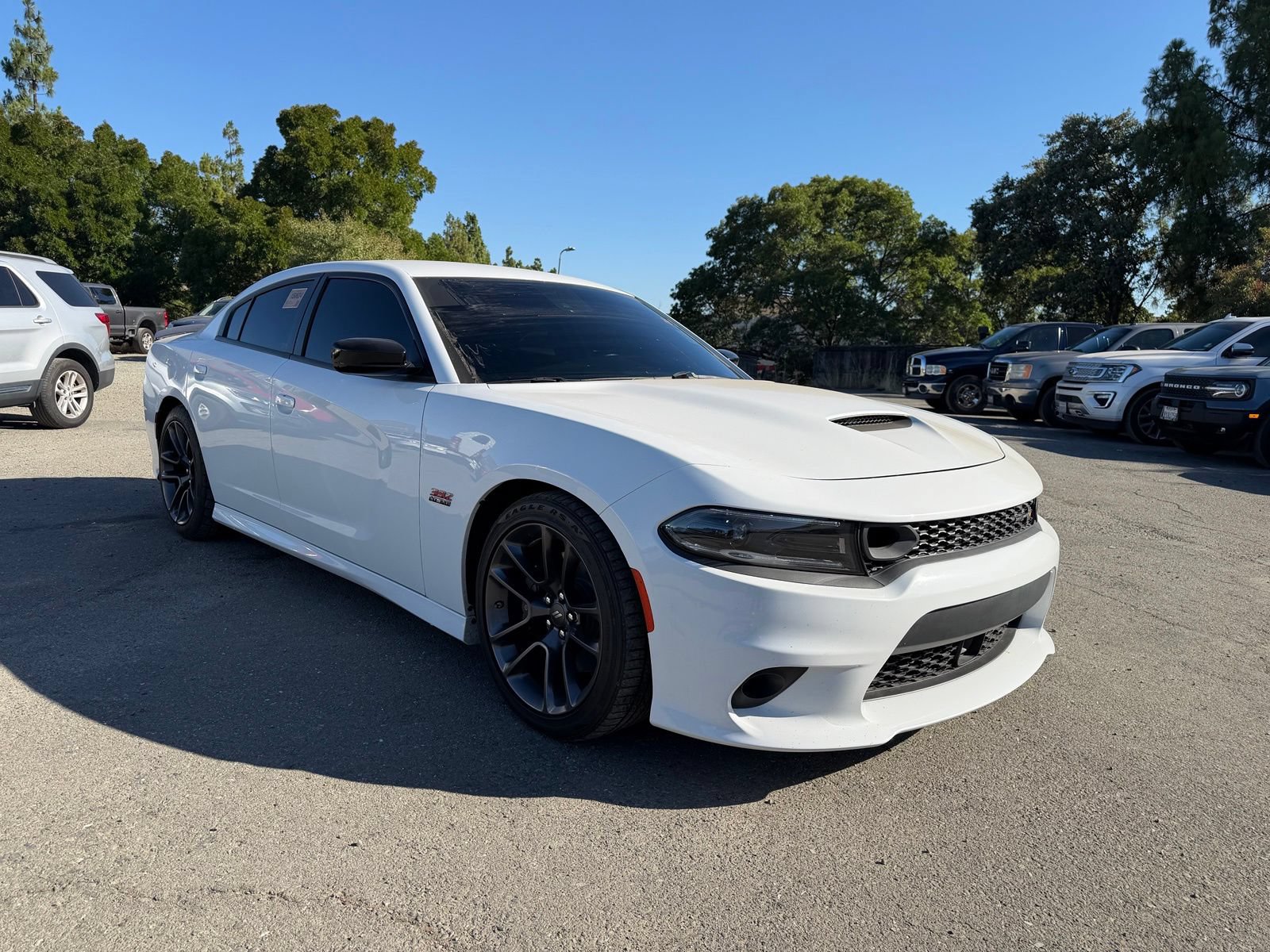 Used 2023 Dodge Charger Scat Pack w/ Navigation & Travel Group RWD image 1