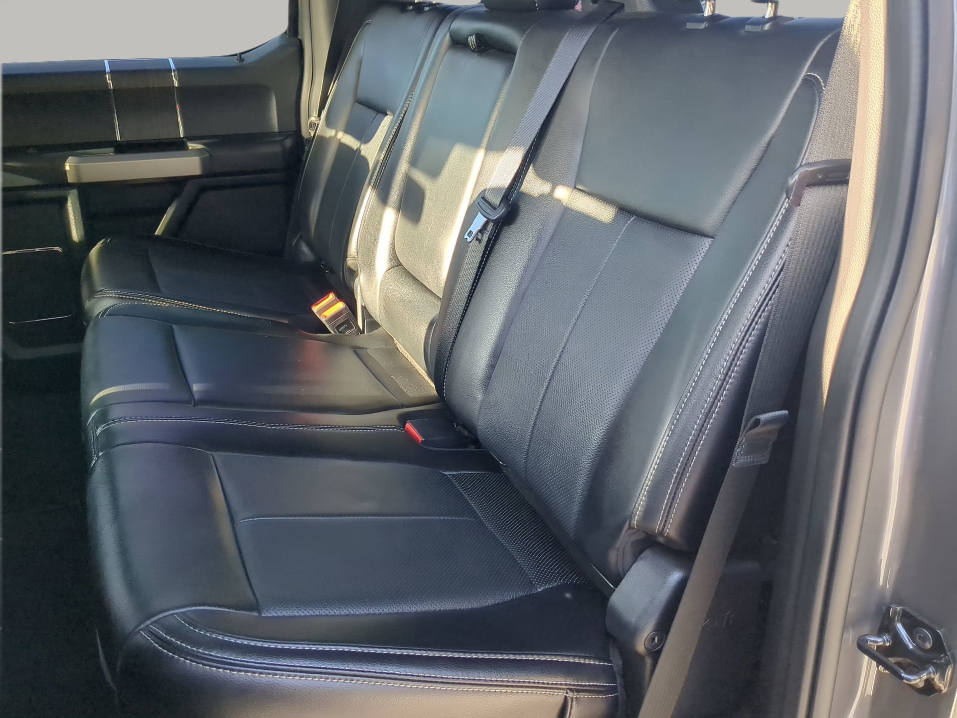 Certified 2021 Ford F250 Lariat w/ Lariat Ultimate Package image 46