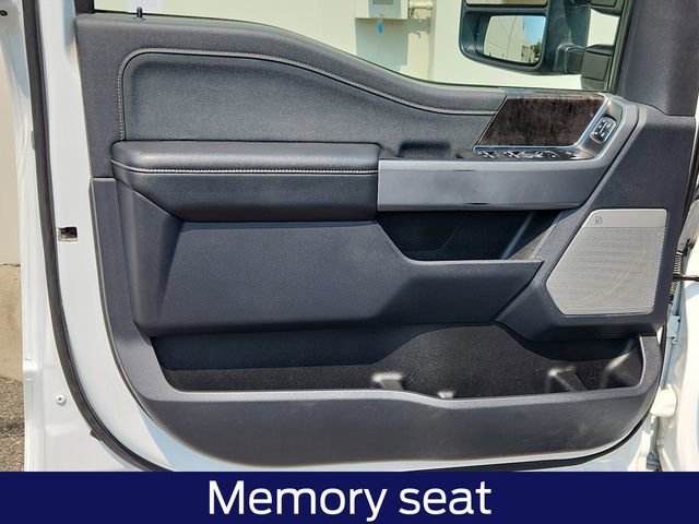 Certified 2023 Ford F250 Lariat w/ FX4 Off-Road Package image 12