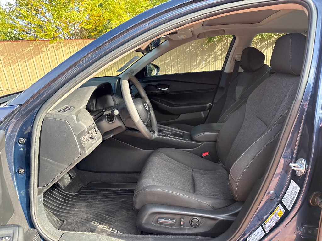Used 2023 Honda Accord EX image 12