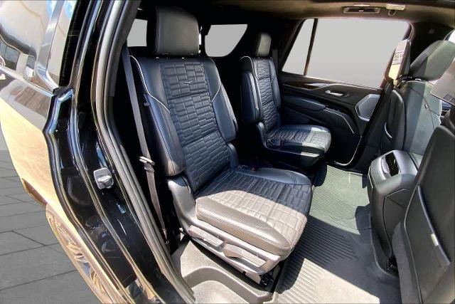 Used 2023 Cadillac Escalade Sport Platinum w/ LPO, ONYX Package AWD/4WD image 20
