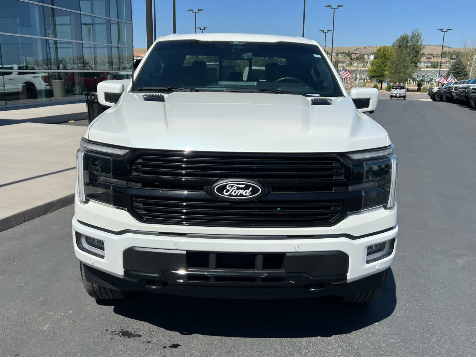 Certified 2024 Ford F150 Platinum w/ Equipment Group 702A High AWD/4WD image 2