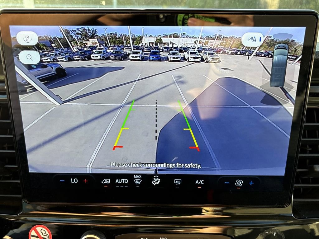 Certified 2024 Ford Transit 350 XLT image 27