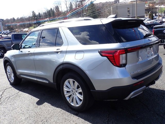 Certified 2025 Ford Explorer Platinum w/ LUX Leather Package image 5
