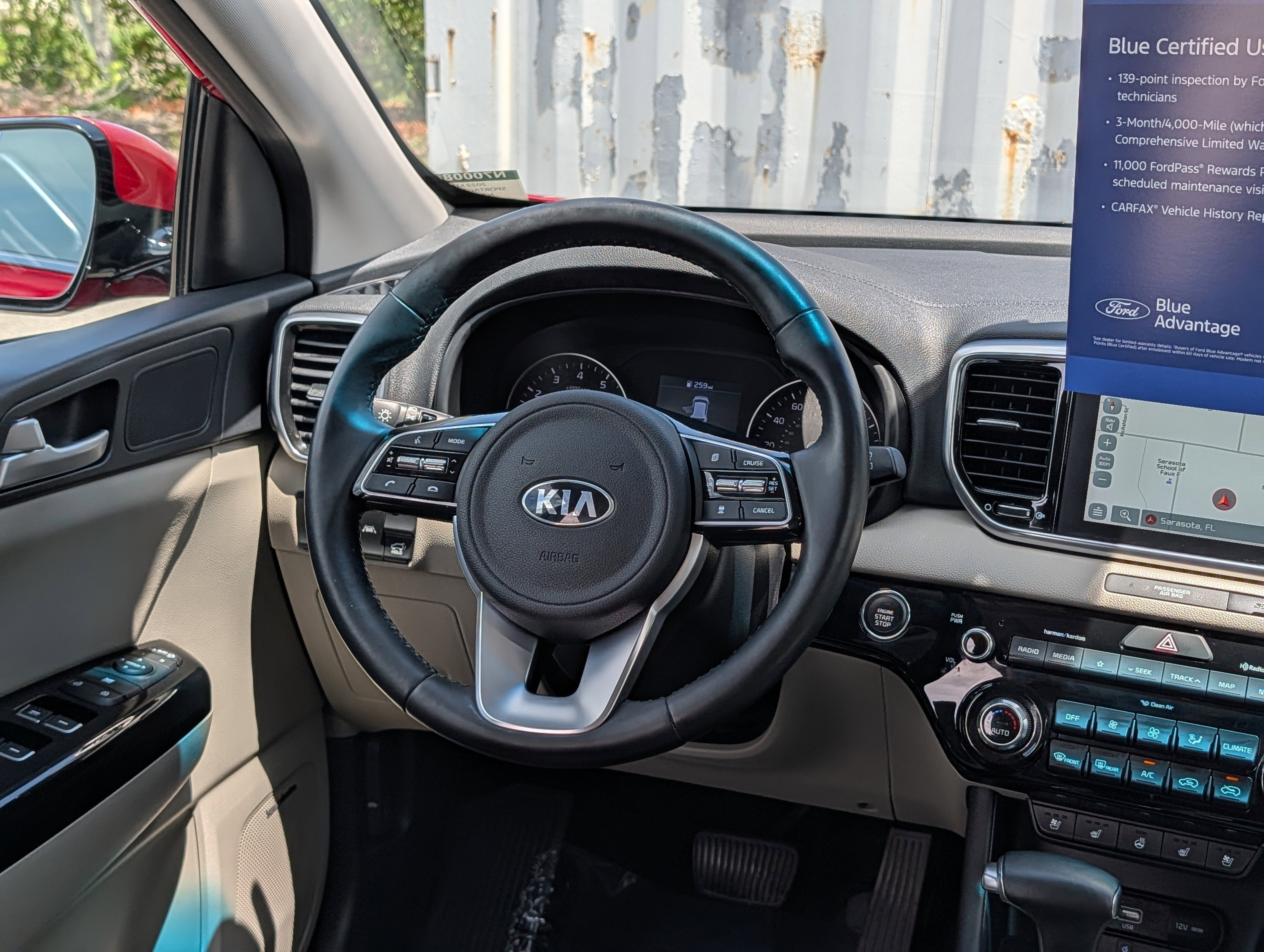 Used 2022 Kia Sportage EX w/ EX Technology Package FWD image 17