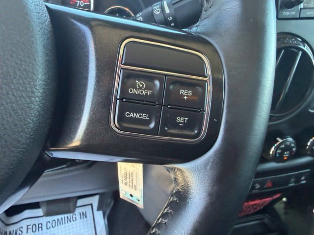 Used 2017 Jeep Wrangler Unlimited Rubicon AWD/4WD image 18
