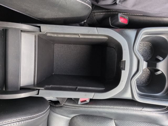 Used 2019 Toyota RAV4 LE w/ Carpet Mat Package AWD/4WD image 44