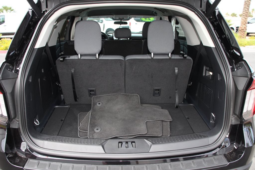 Certified 2025 Ford Explorer Active AWD/4WD image 24