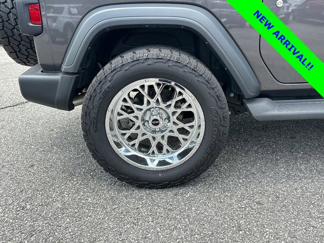 Used 2025 Jeep Wrangler Sport AWD/4WD image 15