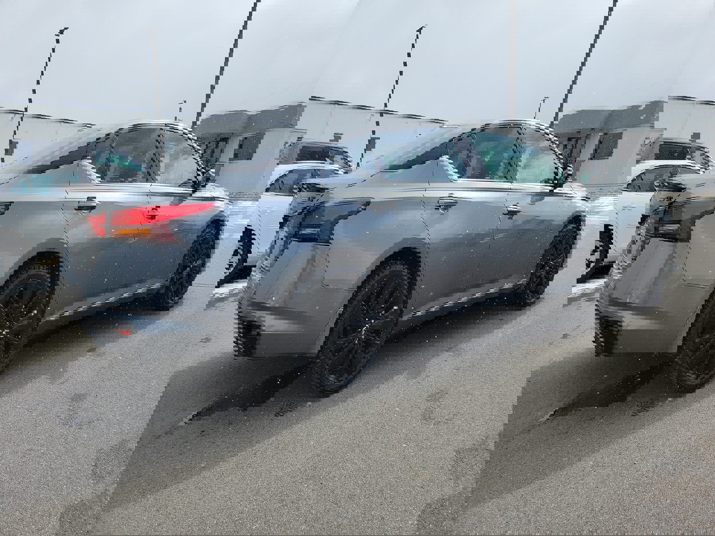 Used 2022 Nissan Altima 2.5 SR w/ Midnight Edition Package image 3