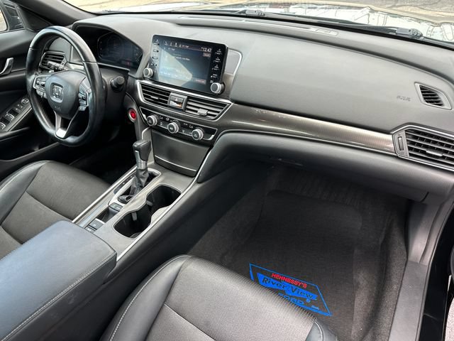 Used 2018 Honda Accord Sport image 9