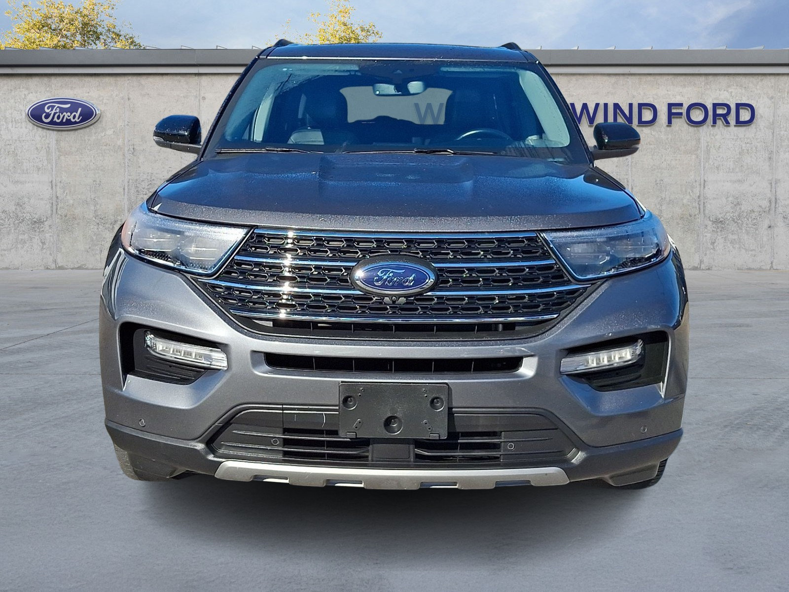 Certified 2023 Ford Explorer XLT w/ Equipment Group 202A AWD/4WD image 2