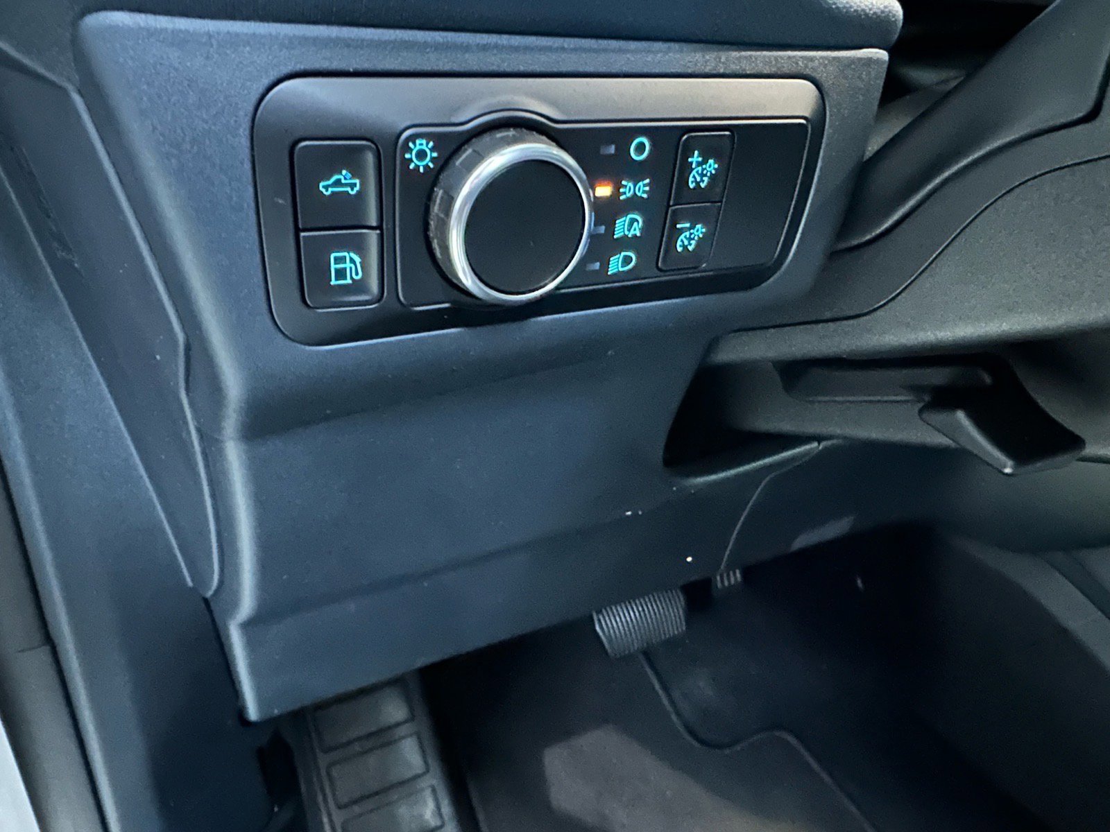 Certified 2024 Ford Maverick XLT image 30