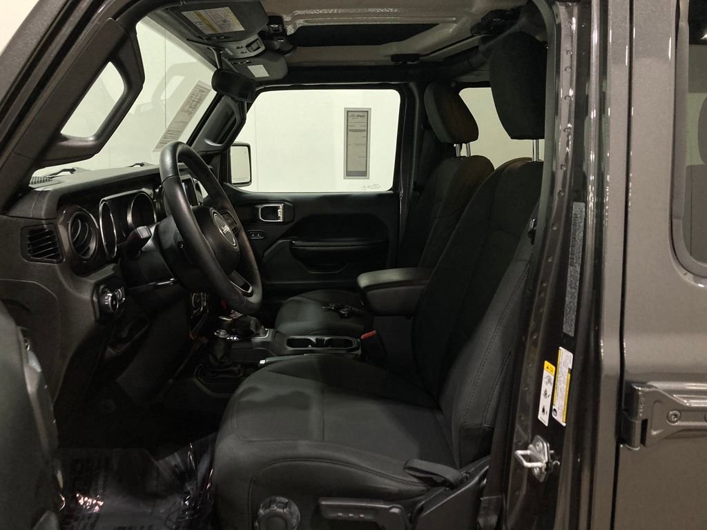 Used 2019 Jeep Wrangler Unlimited Sport image 22