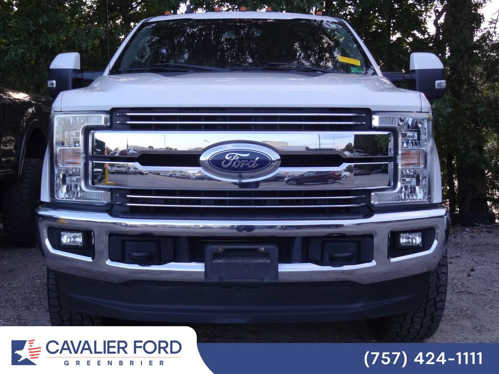 Certified 2019 Ford F250 Lariat w/ Lariat Ultimate Package AWD/4WD image 2