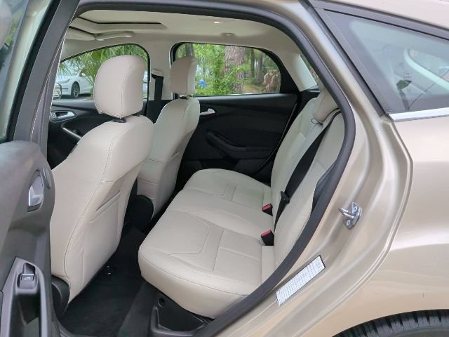 Certified 2017 Ford Focus Titanium FWD image 16