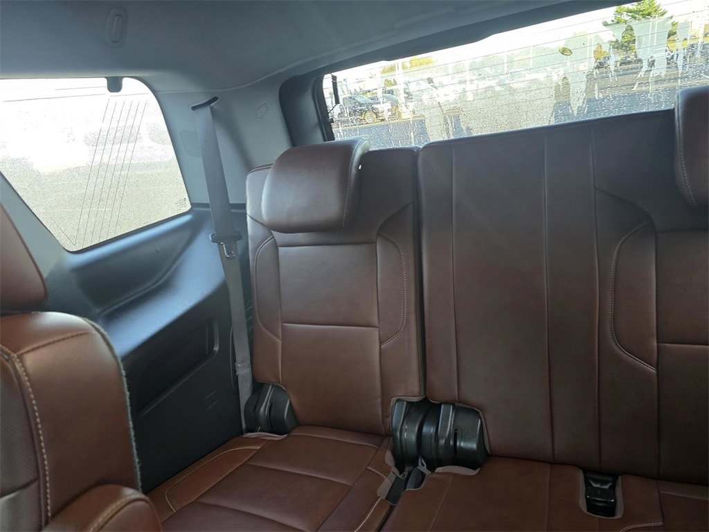 Used 2019 Chevrolet Tahoe Premier w/ Premier Plus Edition image 35