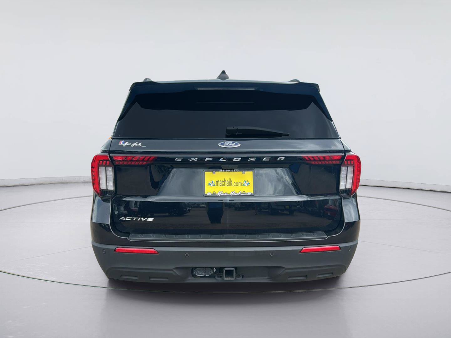 Certified 2025 Ford Explorer Active RWD image 5