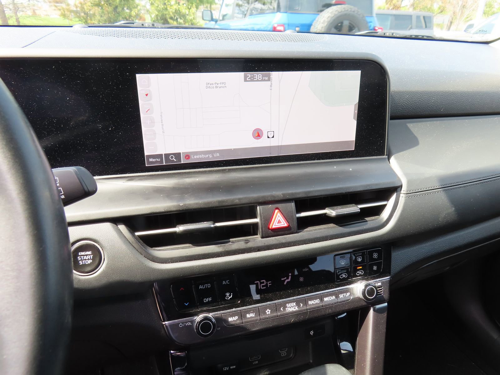 Used 2024 Kia Seltos EX image 21