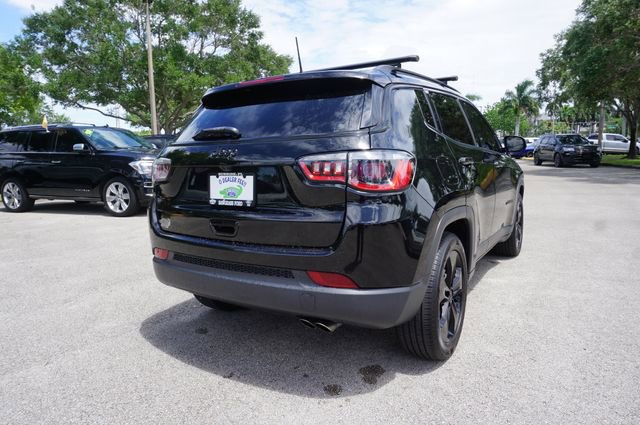 Used 2020 Jeep Compass Latitude FWD image 7