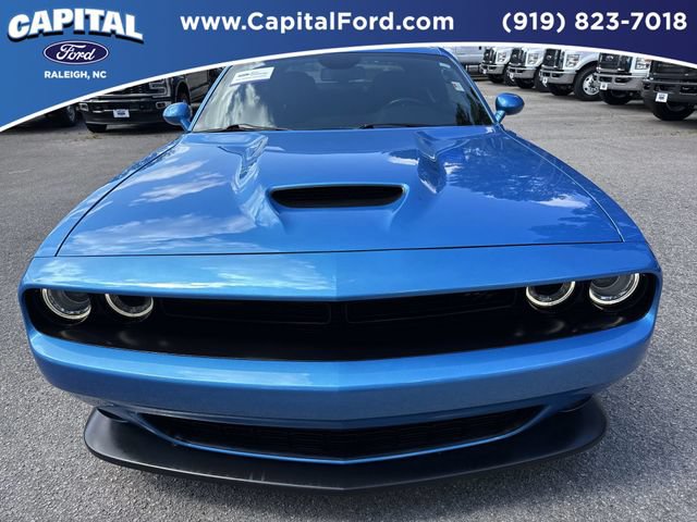 Used 2023 Dodge Challenger R/T w/ Blacktop Package RWD image 10