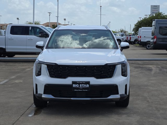 Used 2025 Kia Sorento S FWD image 8